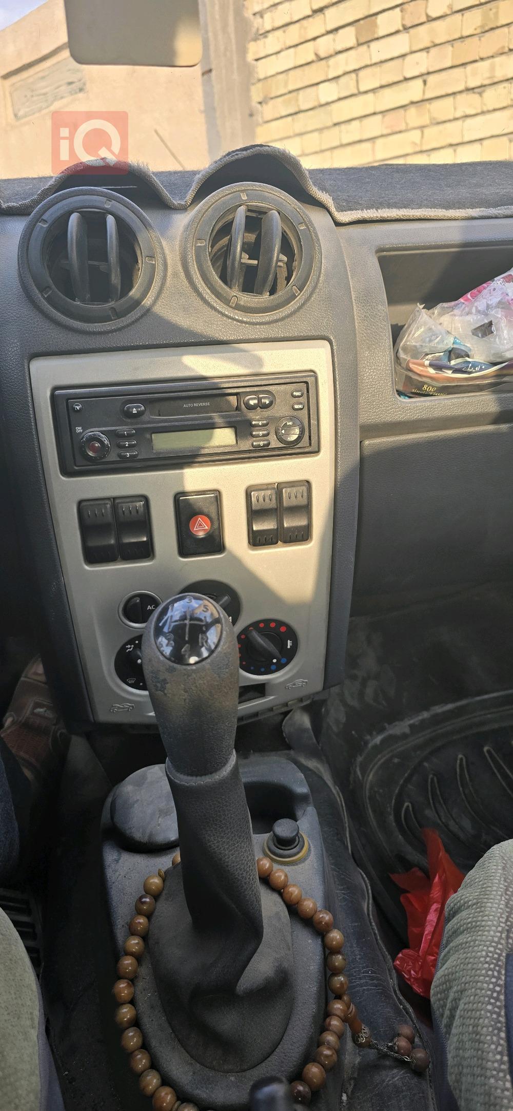 رينو لوجان